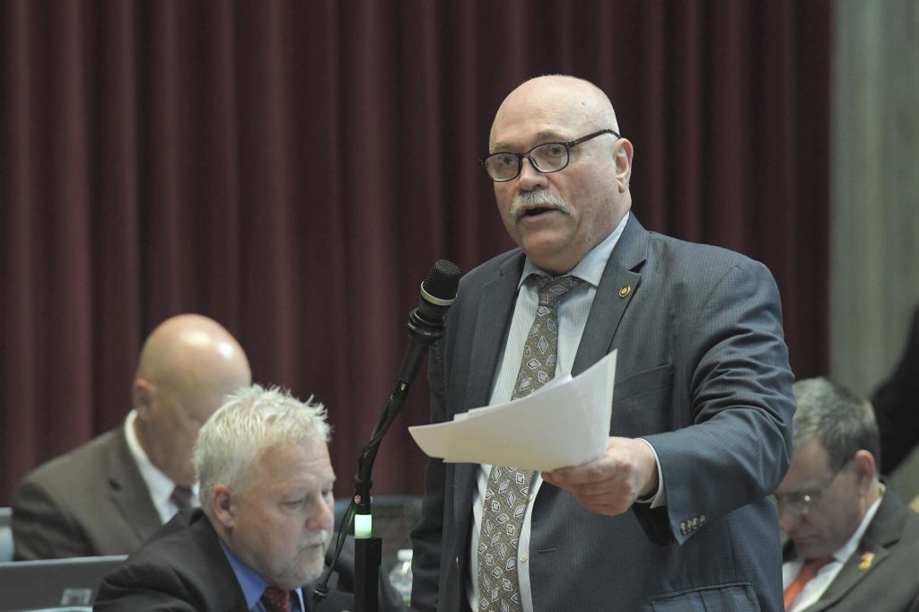 Rep. Don Mayhew addresses the Missouri House